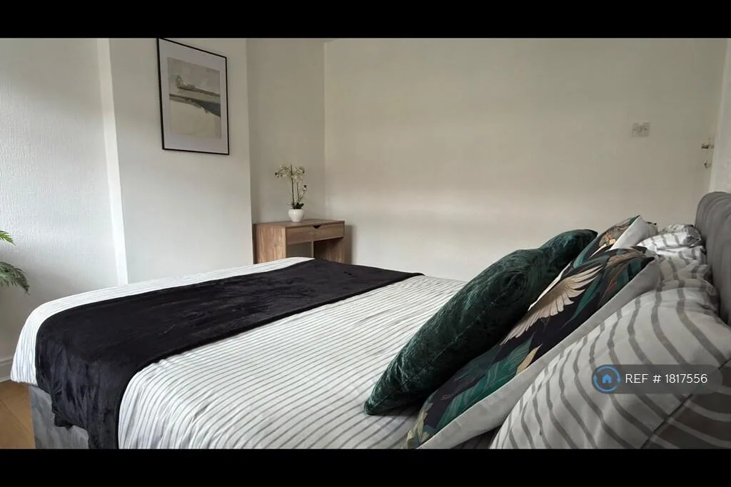 4 bedroom terraced house for rent