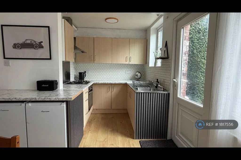 4 bedroom terraced house for rent