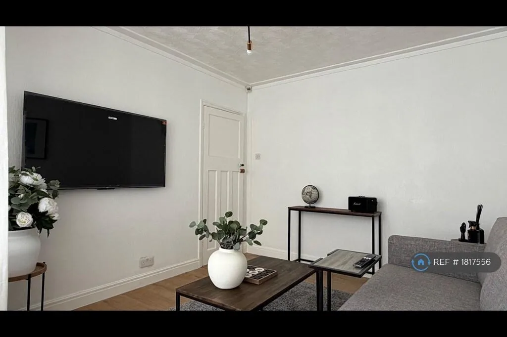 4 bedroom terraced house for rent