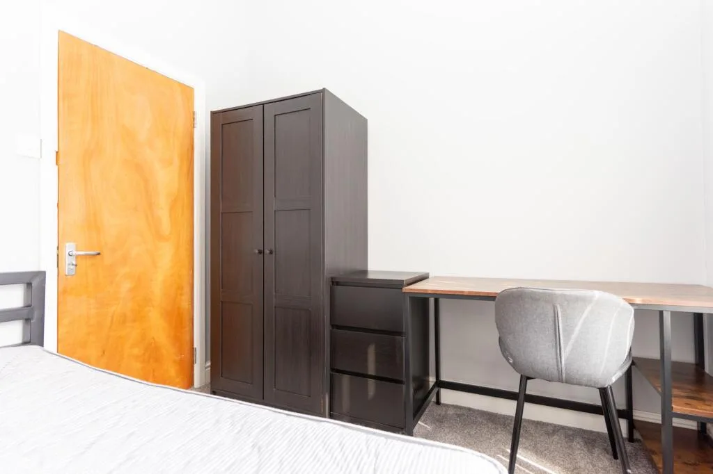 4 bedroom terraced house for rent
