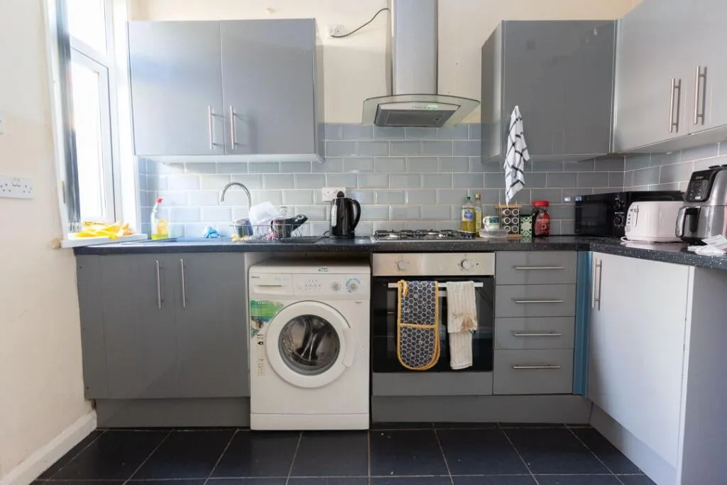 4 bedroom terraced house for rent