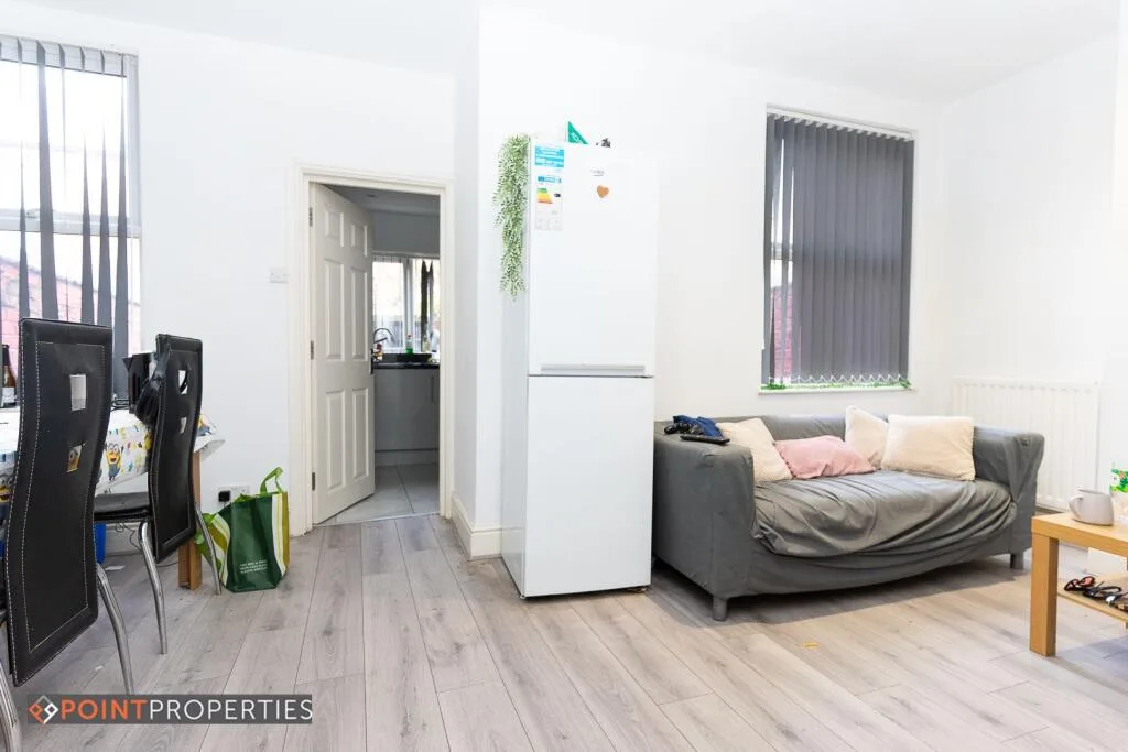 4 bedroom terraced house for rent