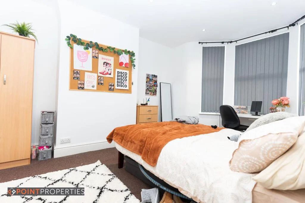 4 bedroom terraced house for rent