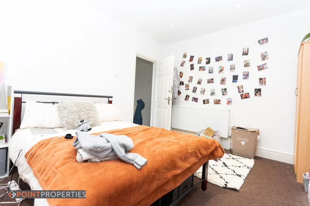 4 bedroom terraced house for rent