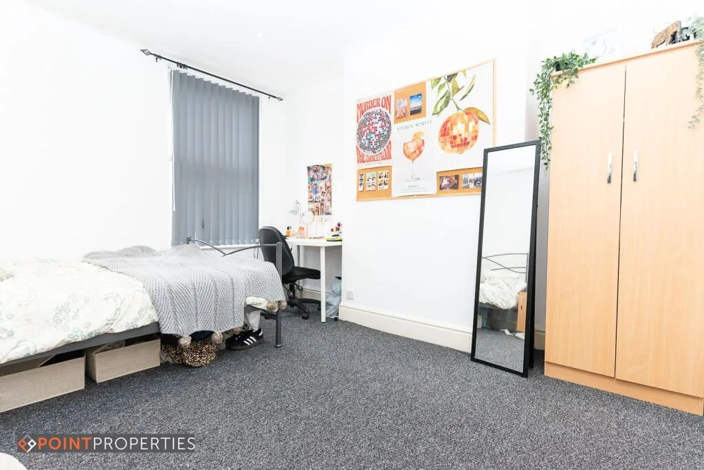 4 bedroom terraced house for rent