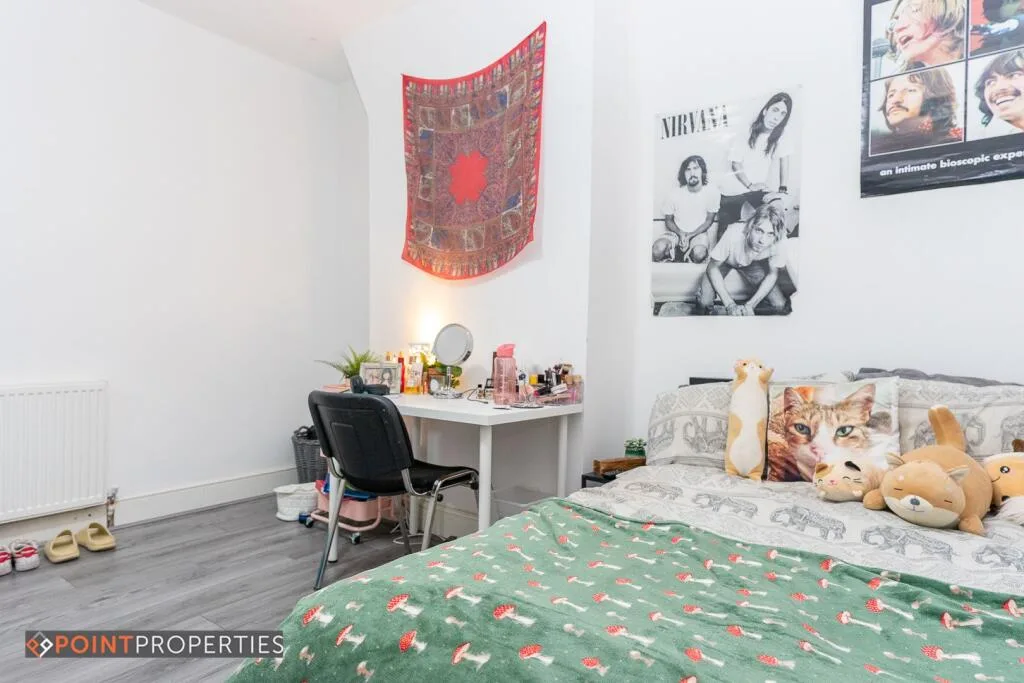 4 bedroom terraced house for rent