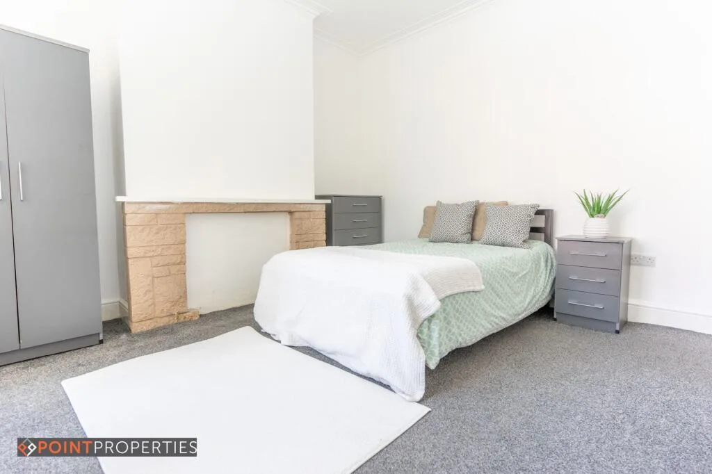 4 bedroom terraced house for rent