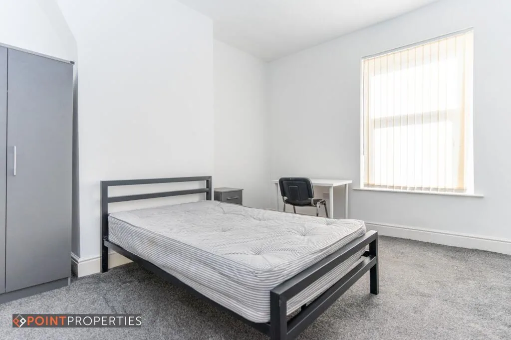 4 bedroom terraced house for rent