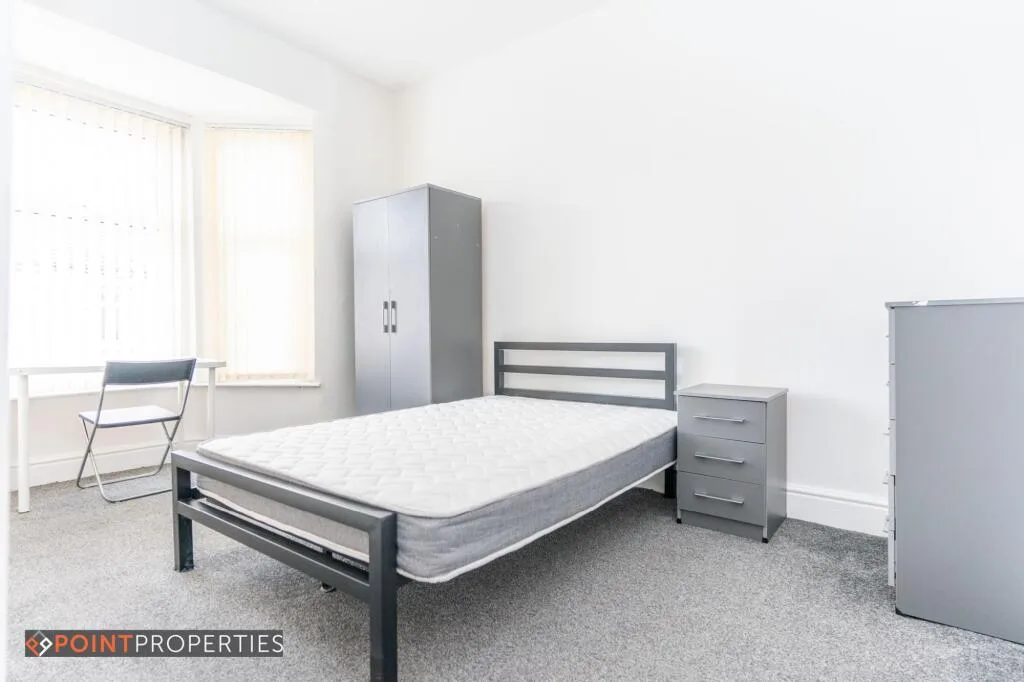 4 bedroom terraced house for rent