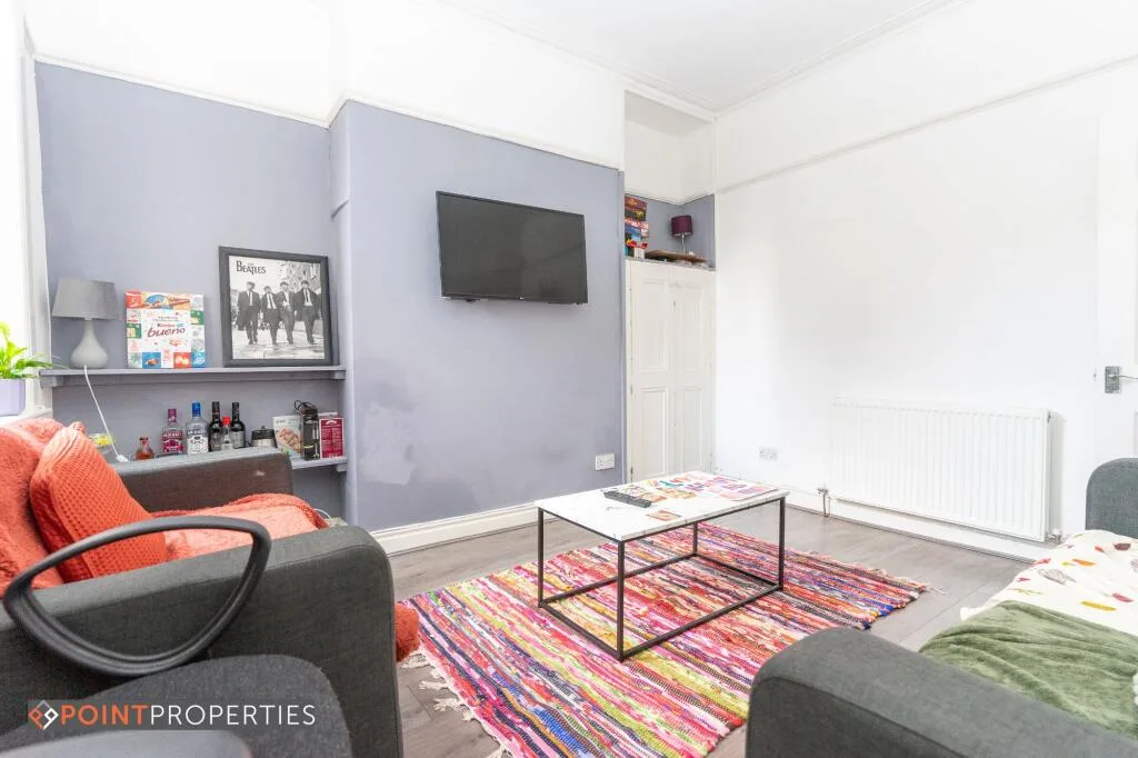 4 bedroom terraced house for rent