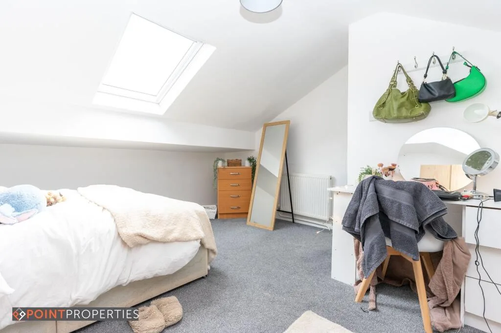 4 bedroom terraced house for rent