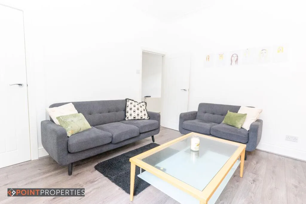4 bedroom terraced house for rent