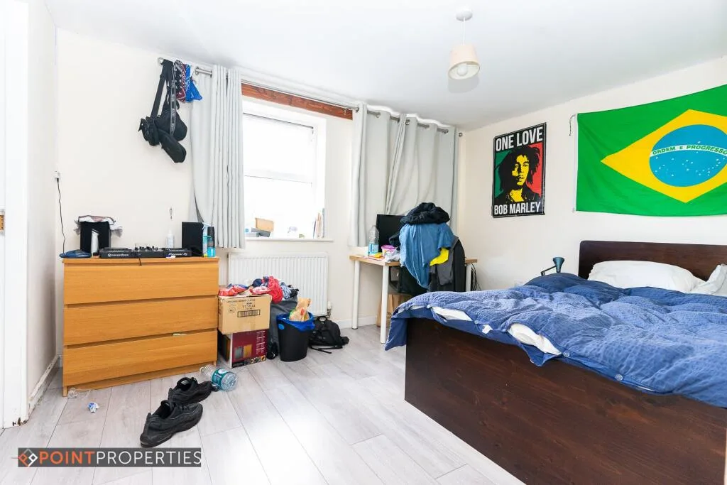 4 bedroom terraced house for rent