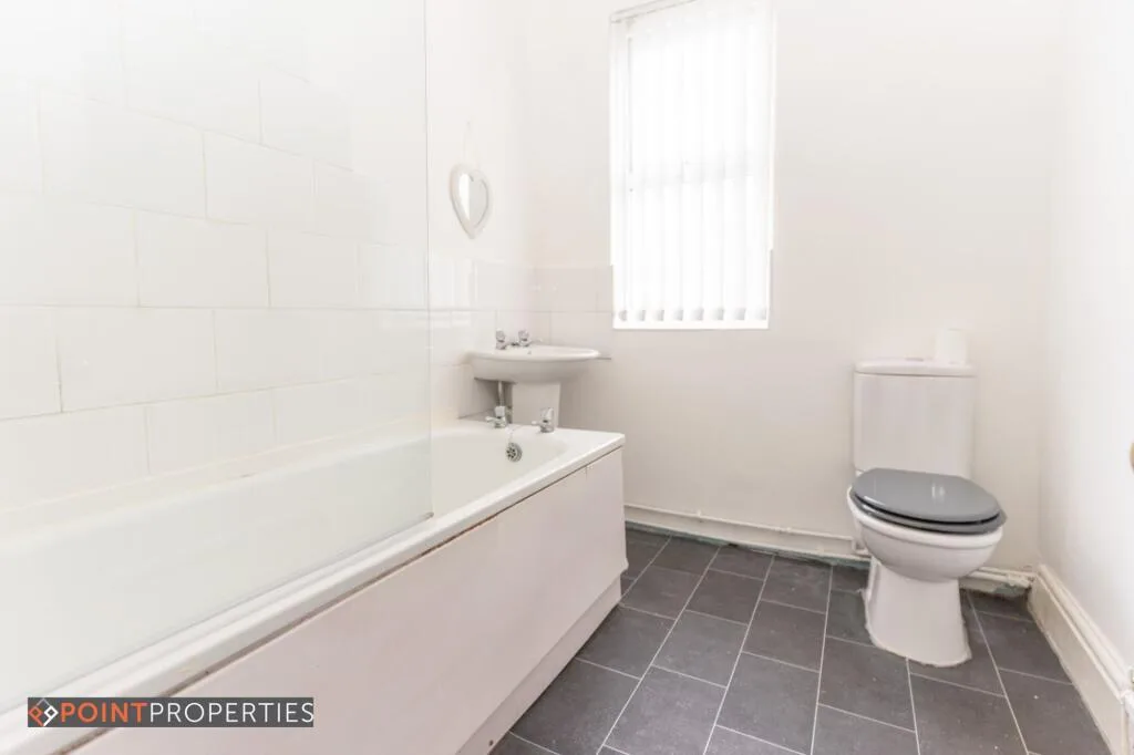 4 bedroom terraced house for rent