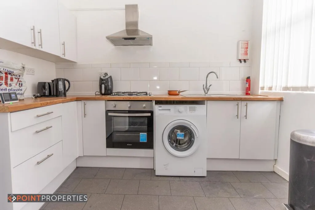 4 bedroom terraced house for rent