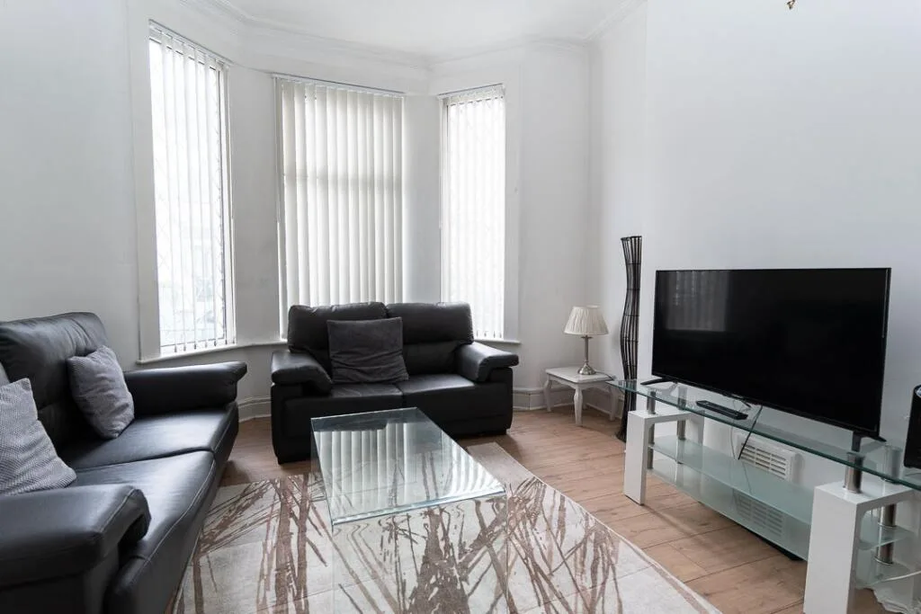 4 bedroom terraced house for rent