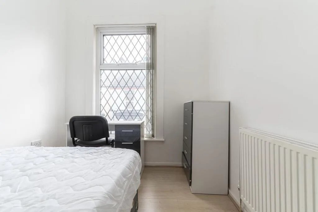 4 bedroom terraced house for rent