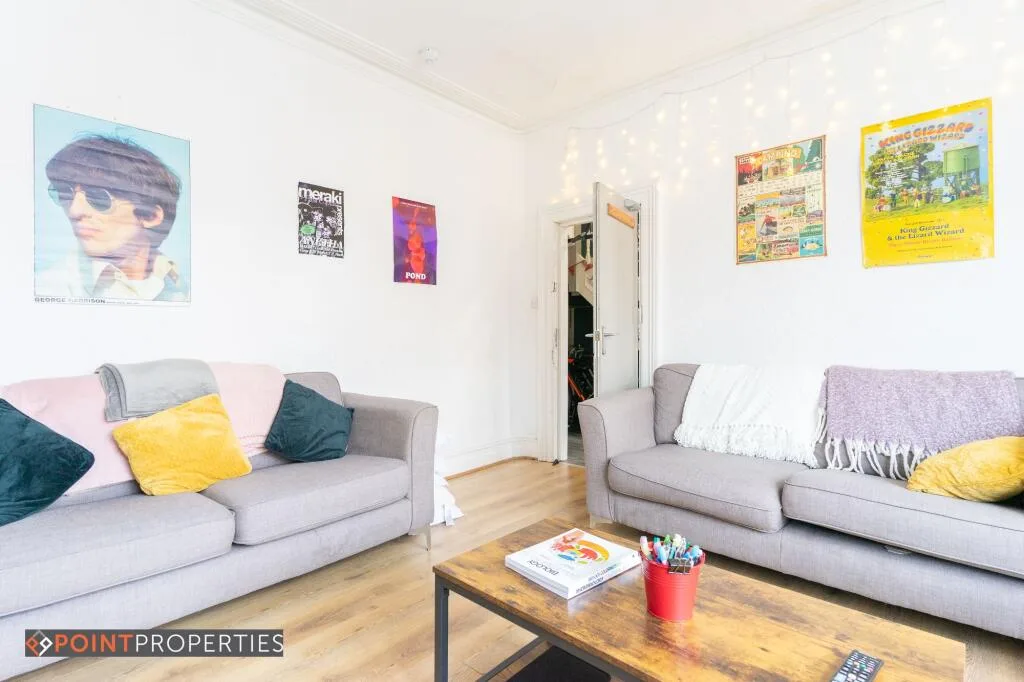 6 bedroom terraced house for rent