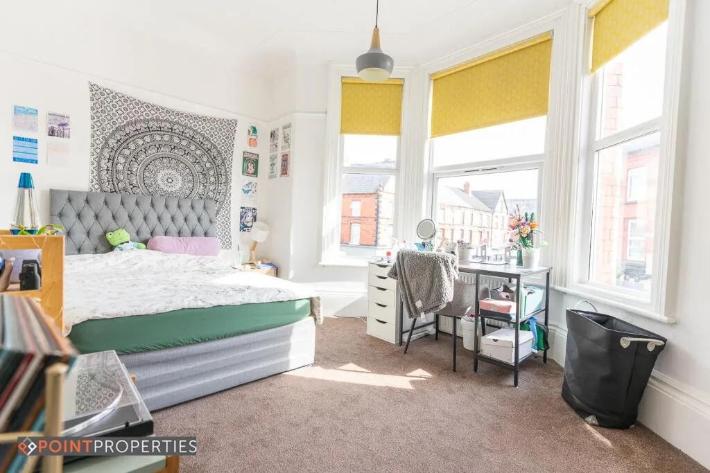 7 bedroom flat for rent