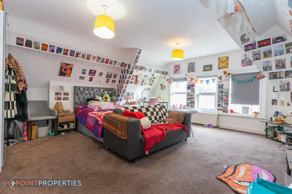 7 bedroom flat for rent