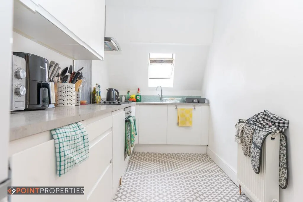 7 bedroom flat for rent