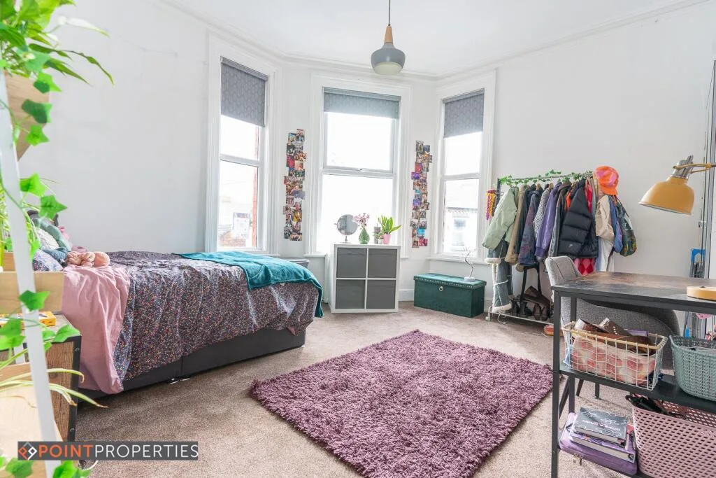 7 bedroom flat for rent