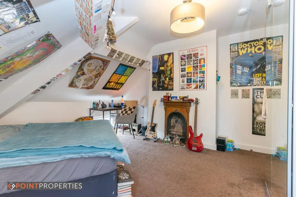 7 bedroom flat for rent