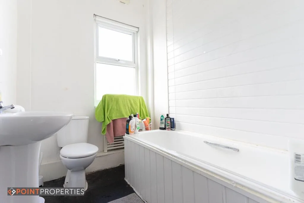 4 bedroom terraced house for rent
