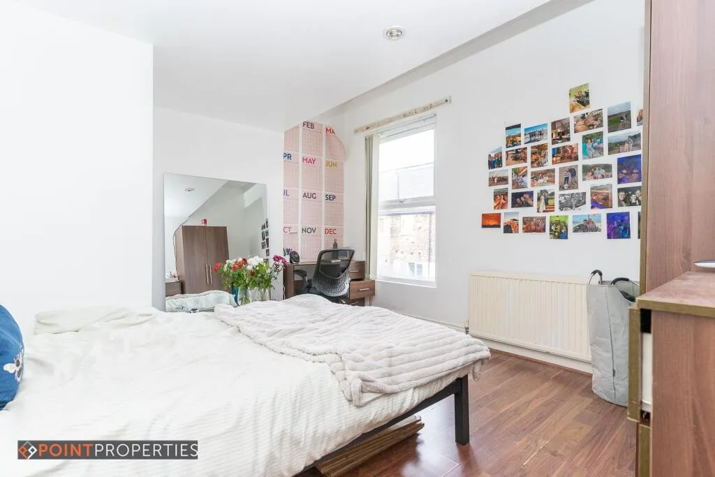 6 bedroom terraced house for rent
