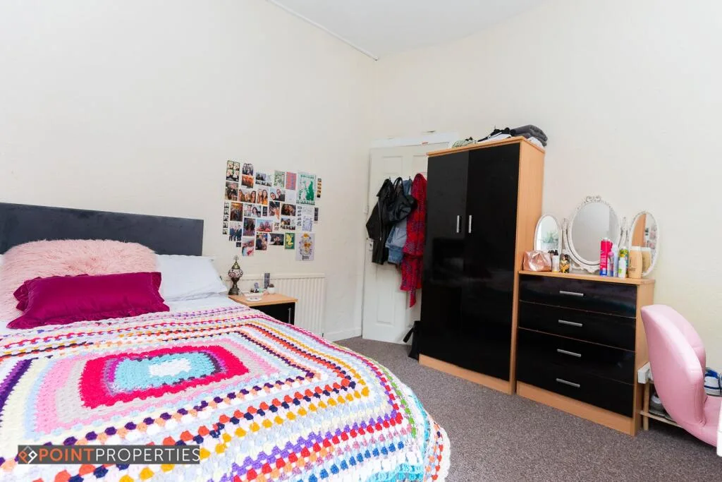 4 bedroom terraced house for rent