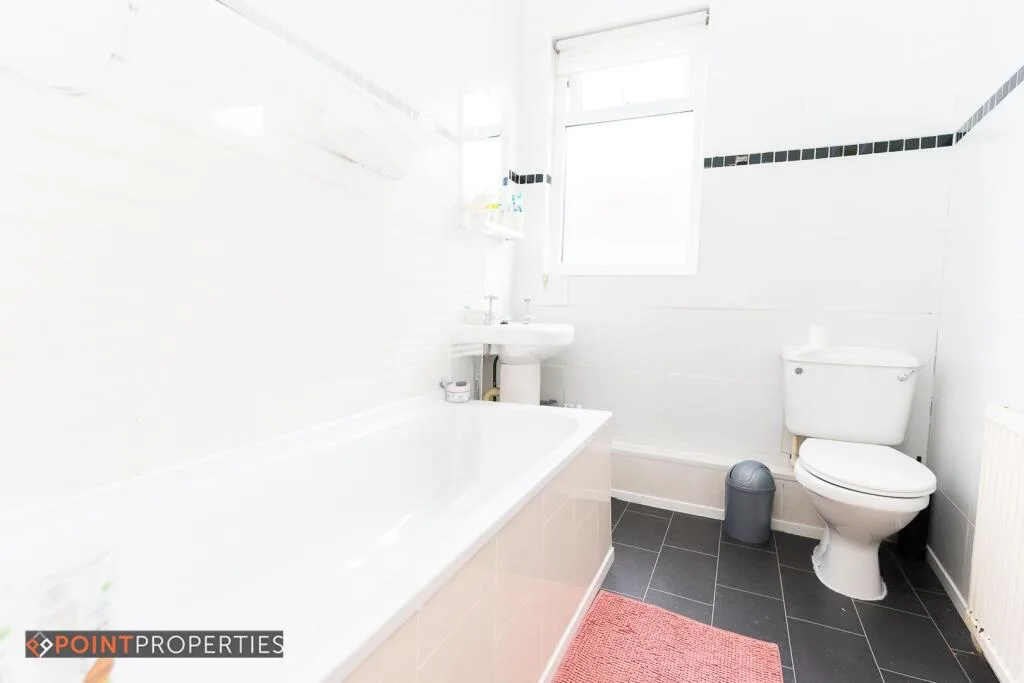 4 bedroom terraced house for rent