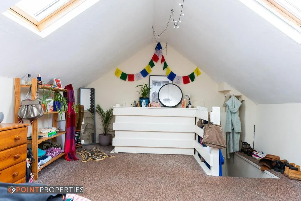 4 bedroom terraced house for rent