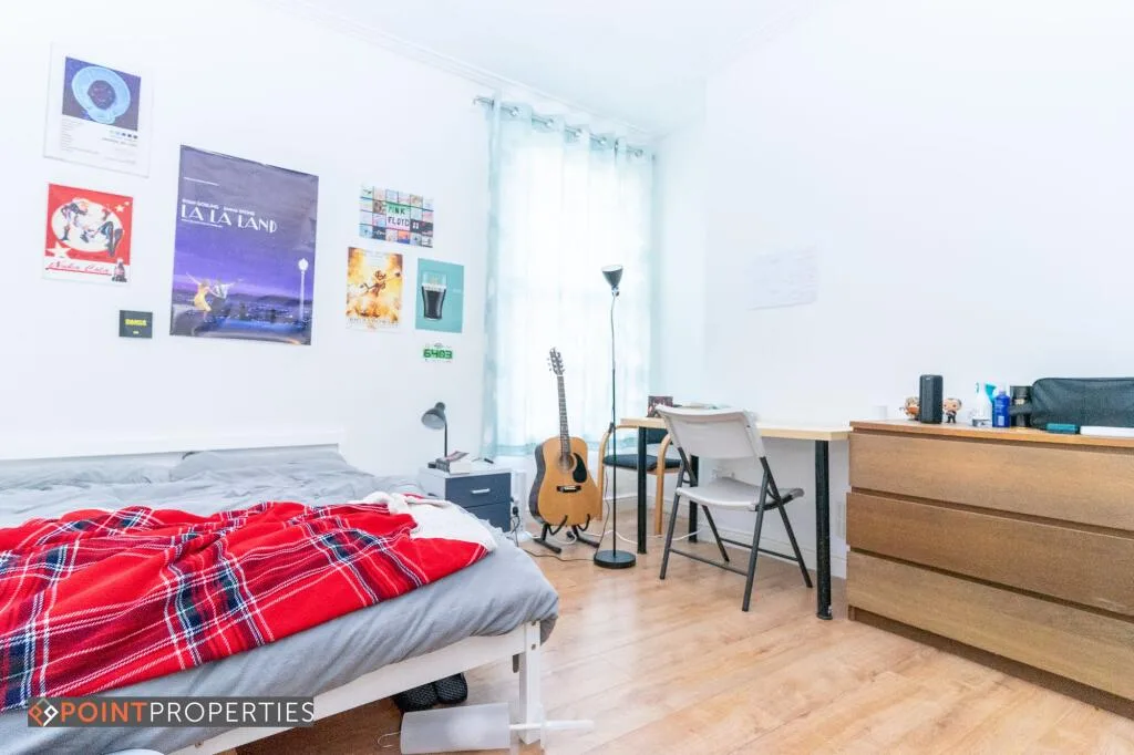 7 bedroom terraced house for rent