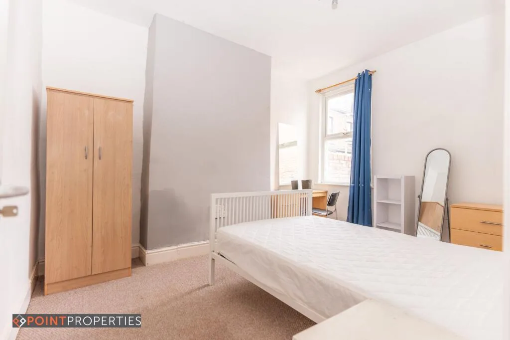 4 bedroom terraced house for rent
