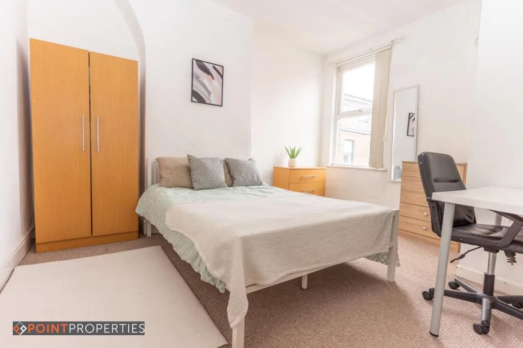4 bedroom terraced house for rent