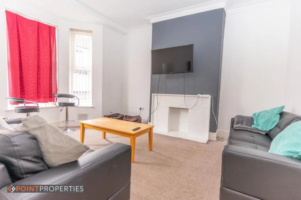 4 bedroom terraced house for rent