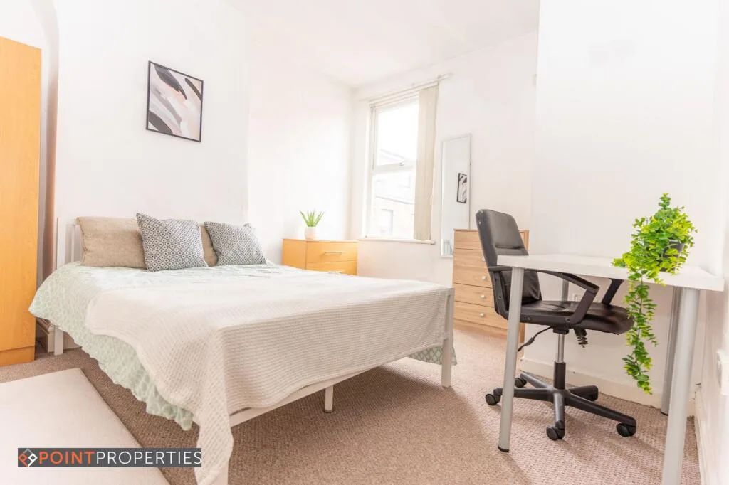 4 bedroom terraced house for rent