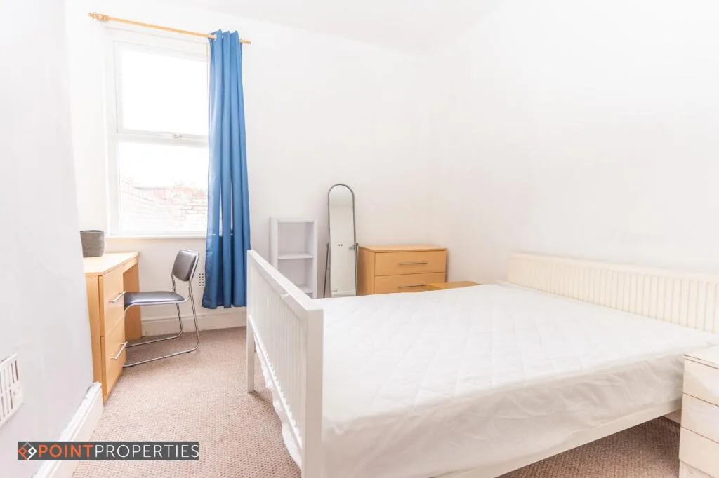 4 bedroom terraced house for rent