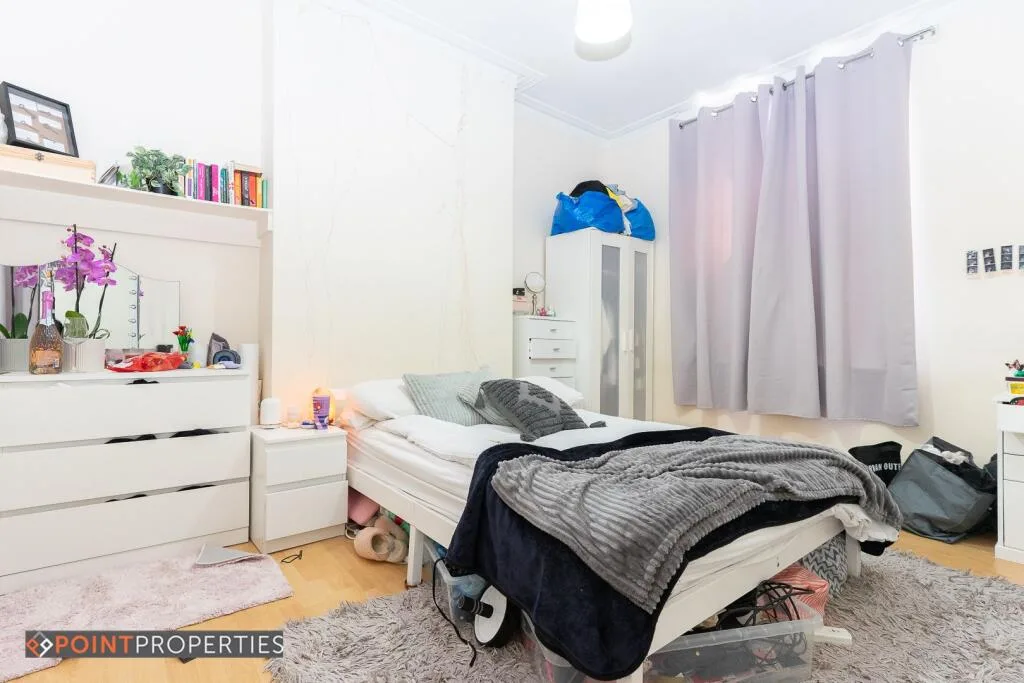 6 bedroom terraced house for rent