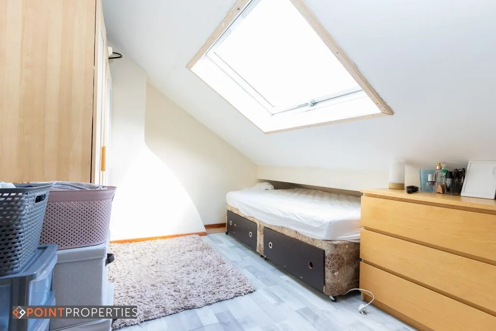 6 bedroom terraced house for rent