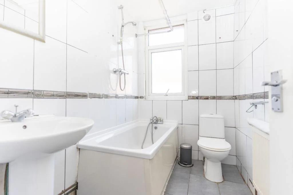 4 bedroom terraced house for rent