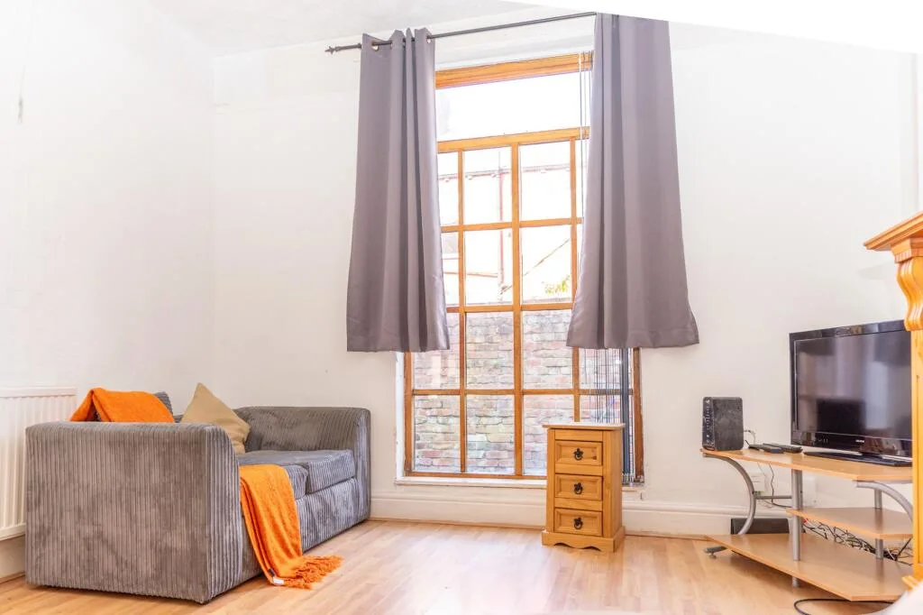 4 bedroom terraced house for rent