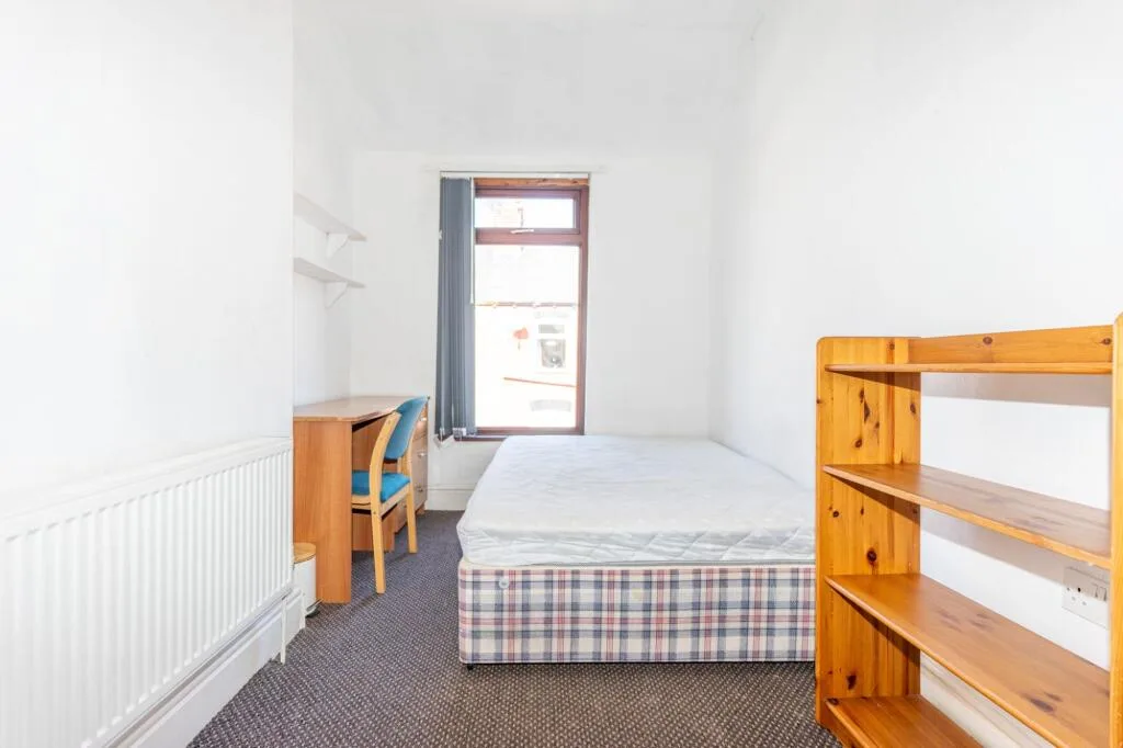 4 bedroom terraced house for rent