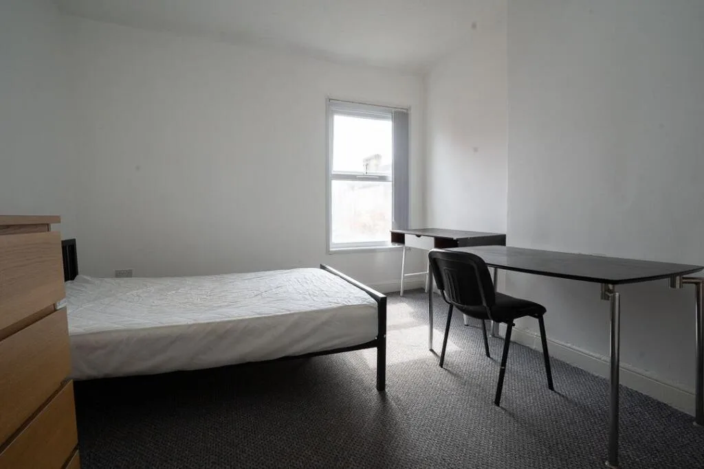 4 bedroom terraced house for rent