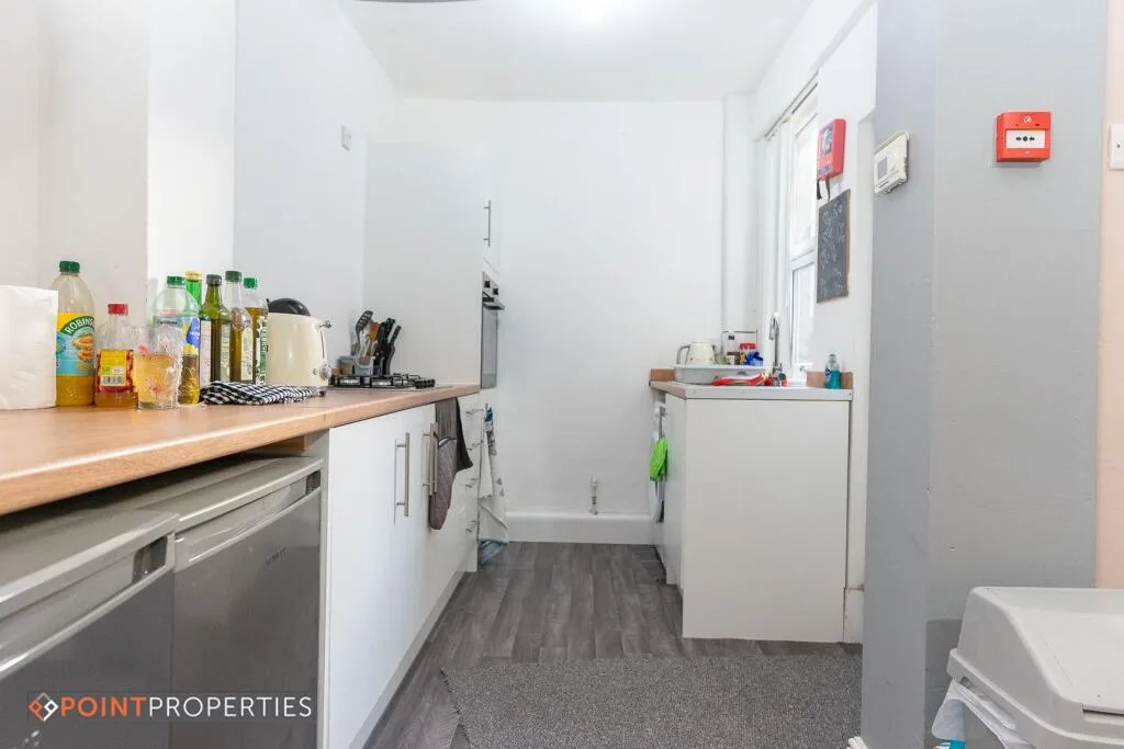 4 bedroom terraced house for rent