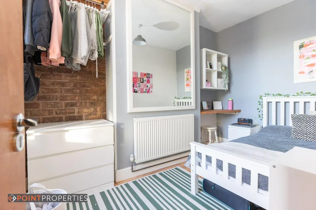 4 bedroom terraced house for rent