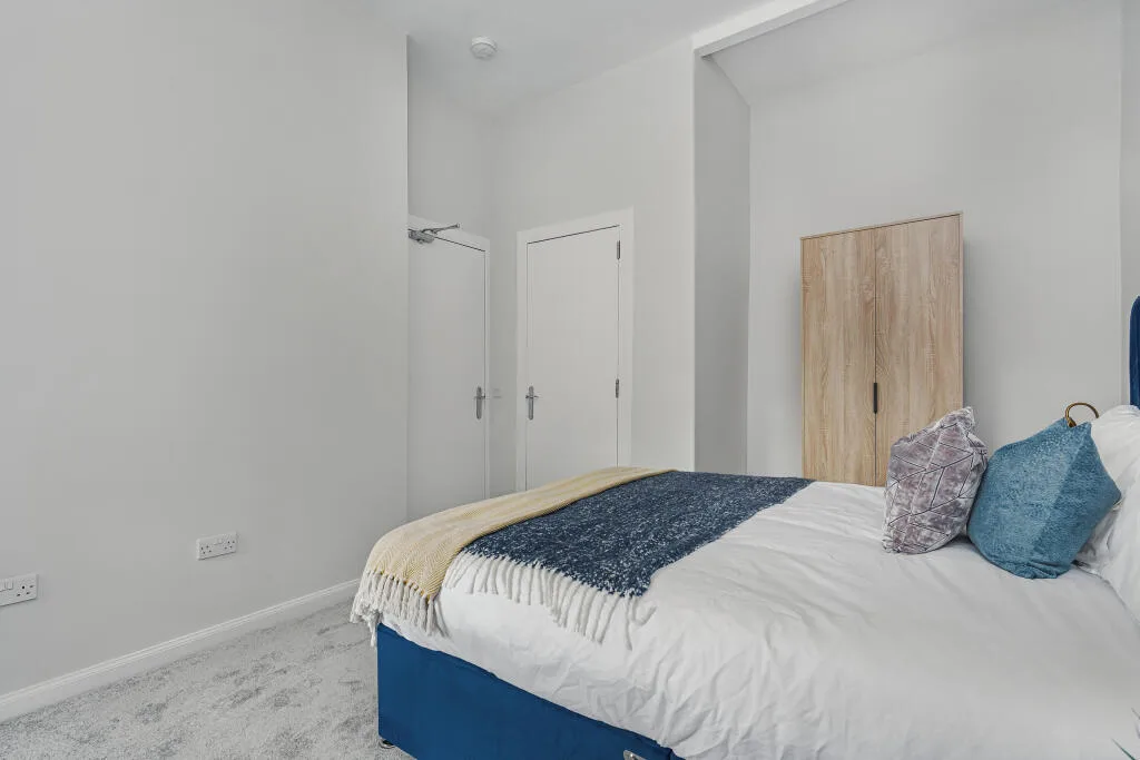 3 bedroom flat for rent