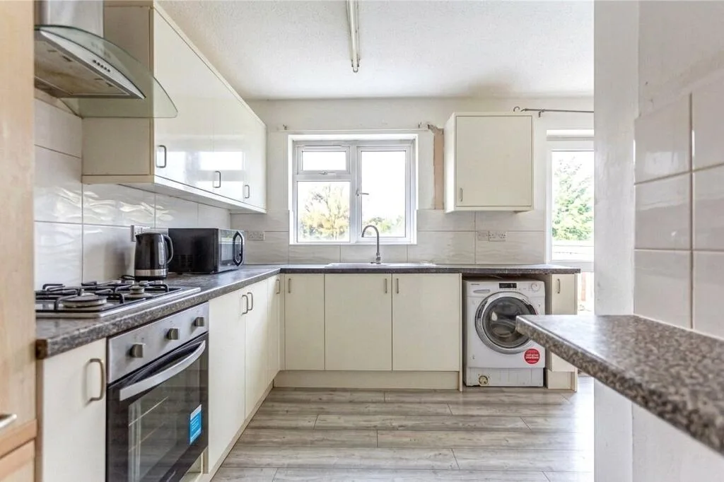4 bedroom house for rent