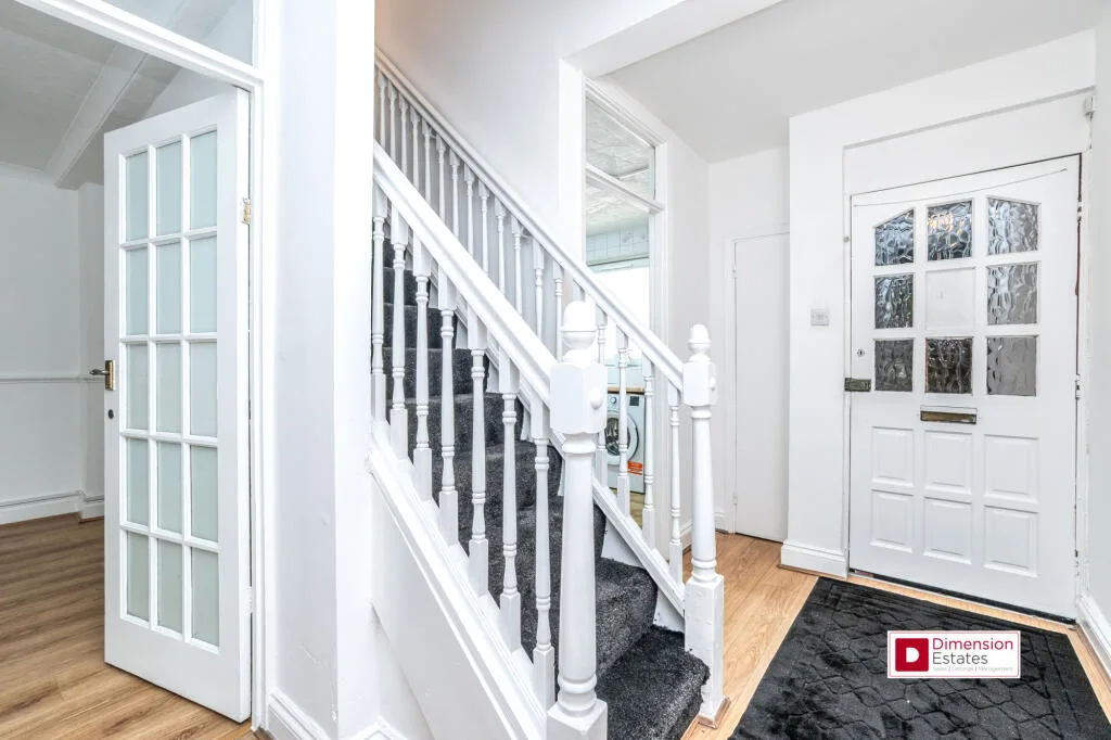4 bedroom maisonette for rent