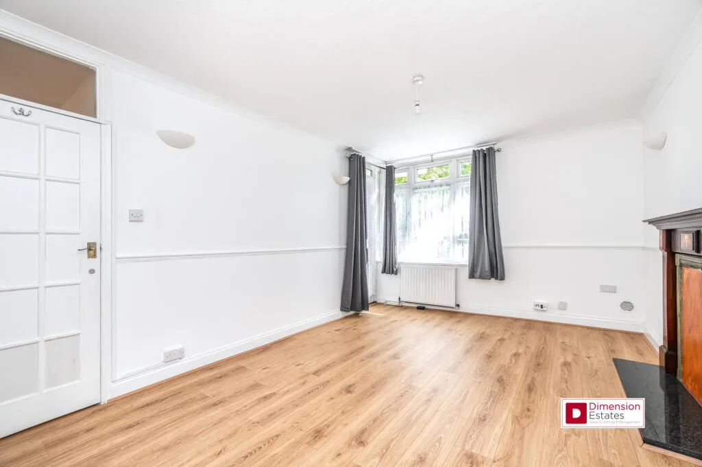 4 bedroom maisonette for rent